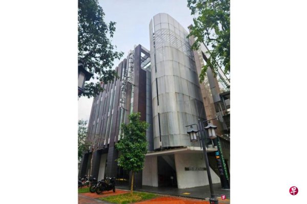 Commercial assets listed for sale at No. 51 Mazhen Road, asking price of 135 million yuan