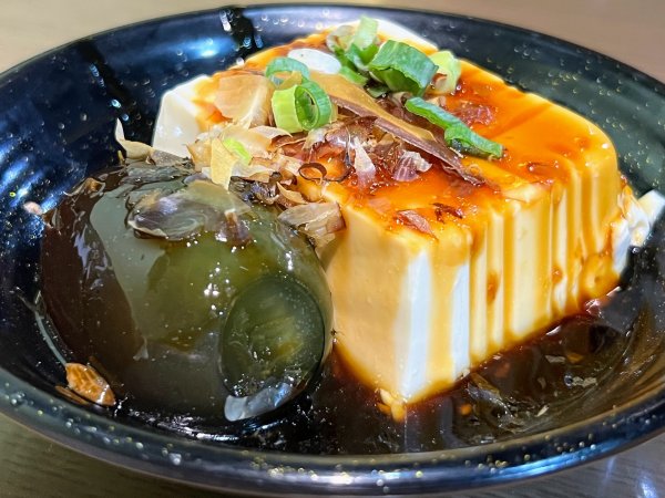 How to keep the food in peace with the eggs and tofu?