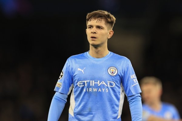 Sky: McCarty will visit Frankfurt but the two sides have not reached an agreement, Dortmund Forest Crystal Palace is also interested