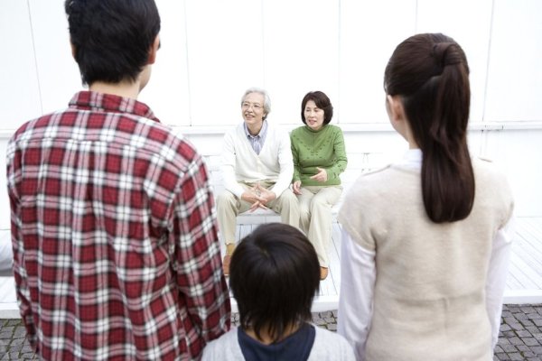 Are parents-in-law a family member? Are they an outsider if they are separated? Lawyer talks about the embarrassing situation of his wife