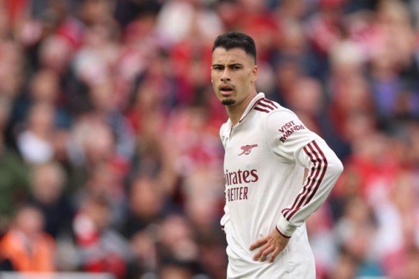 Reporter: If you continue to struggle, Martinelli may be sold by Arsenal next summer