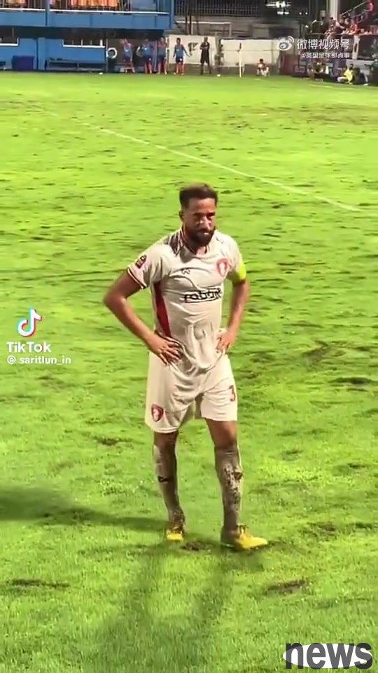 Former Tottenham Hotspur player Townsend is now playing for Kanchanaburi Electric Power in Thailand, and experience the Thai stadium...