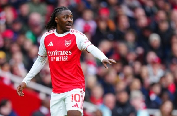 Wright: It s too exaggerated for Eze to wear a hat in the first derby; I m also worried that Tottenham can cause some trouble